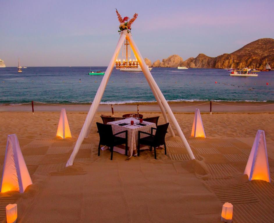 Casa Dorada Los Cabos Resort & Spa
