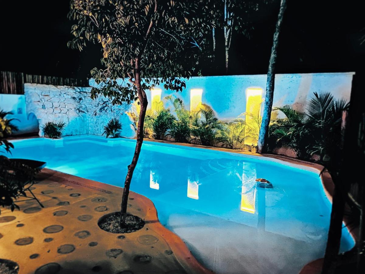 Niik Tulum