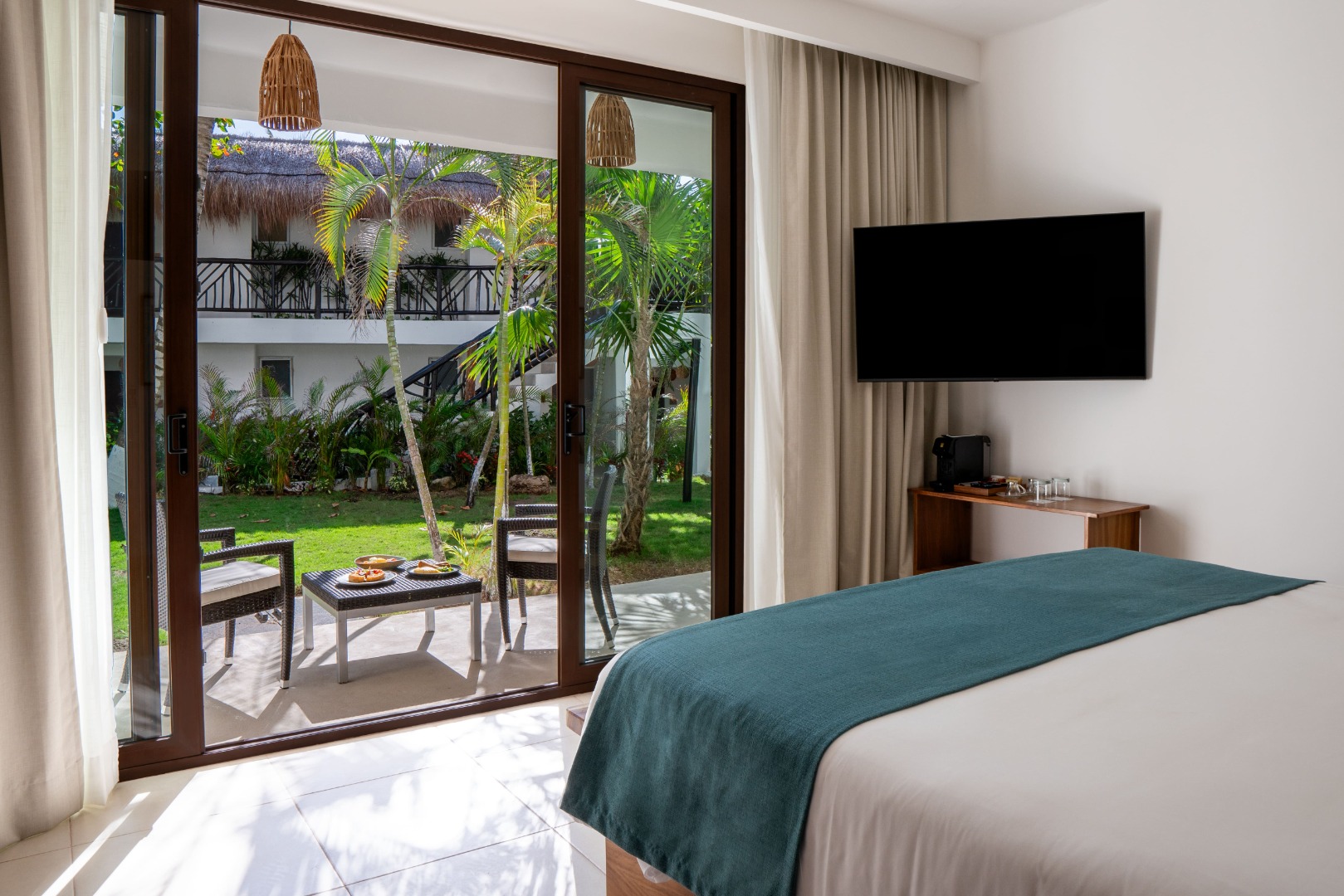 The Beachfront by The Fives Hotels - All Inclusive A la Carte - Adults Only