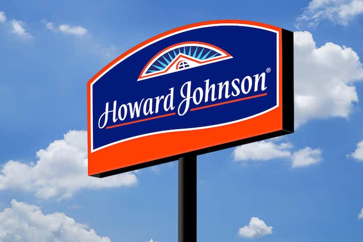 Howard Johnson by Wyndham Piedras Moras