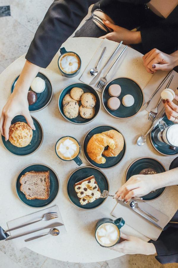 Plaza Real Suites Hotel