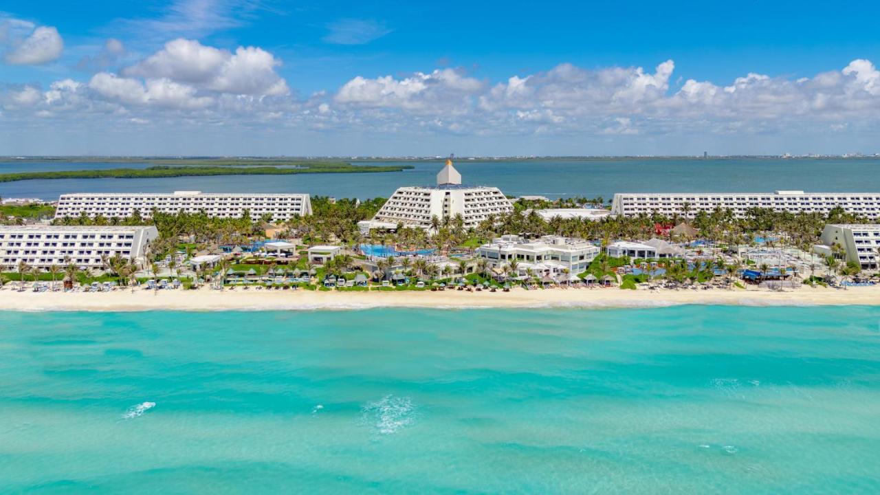 The Pyramid Cancun by Oasis - All Inclusive