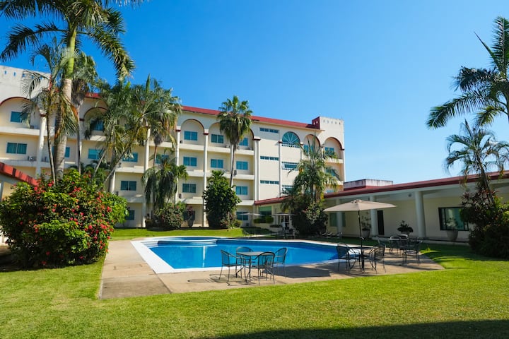 Days Inn by Wyndham Tuxtepec