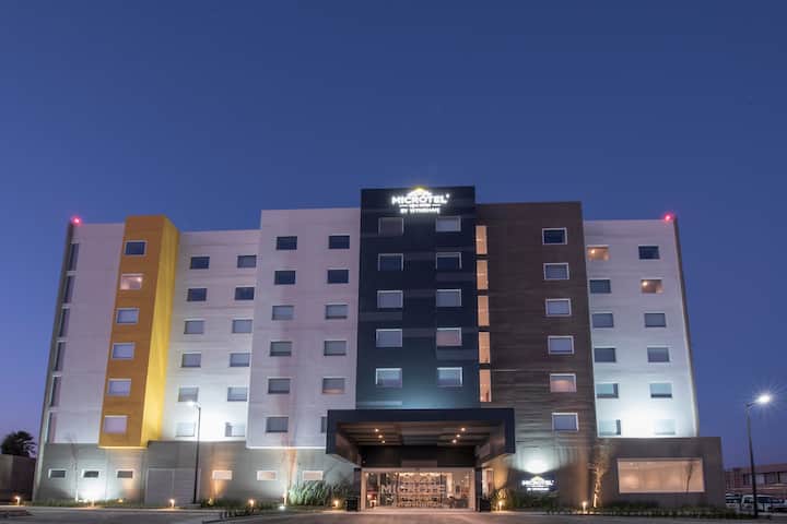 Microtel Inn & Suites by Wyndham Irapuato
